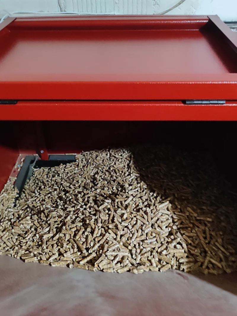 Εγκατάσταση λέβητα pellet BIOMAX σε μονοκατοικία 120 τ.μ. στον Παλαιόπυργο Λάρισας